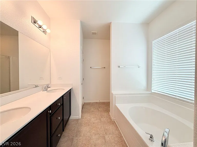 8435 Spirit Vale Ave — Photo 13