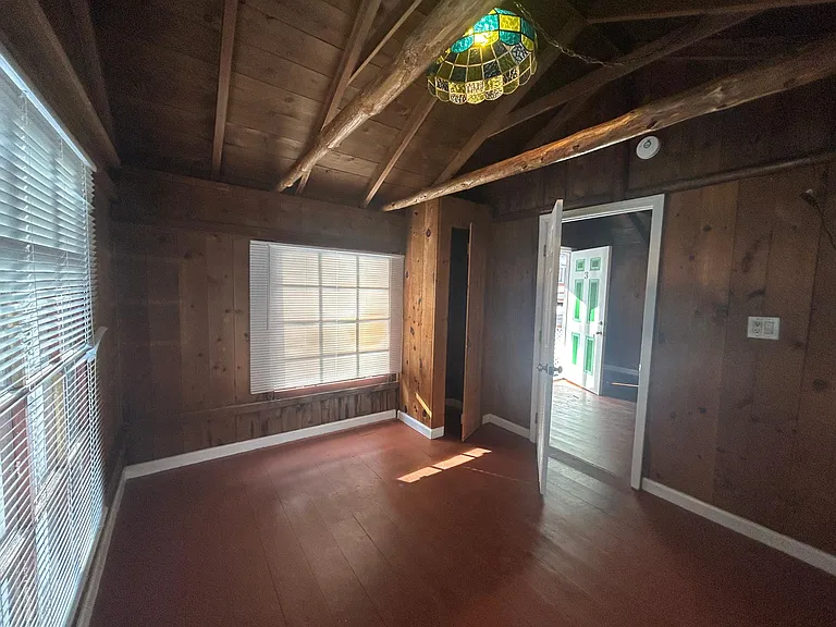 25055 Marion Ridge Dr #3 — Photo 5
