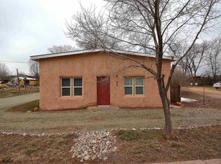 82 S Main St, Pecos, NM 87552