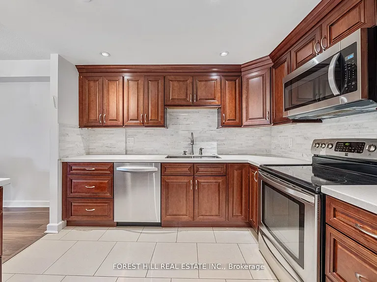 500 Glencairn Ave #303 — Photo 14