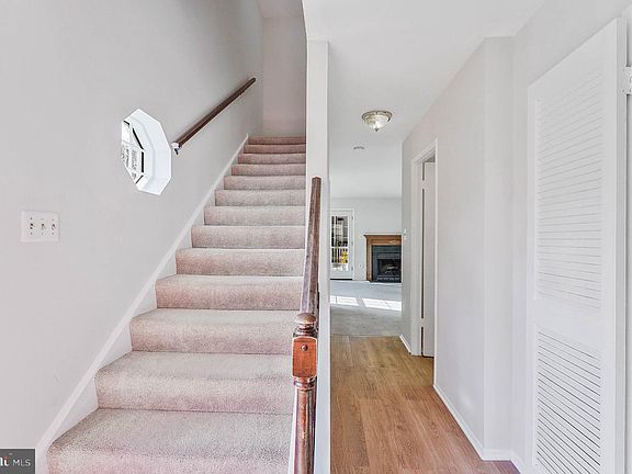 3rd image of 3209 Silverstone Ct