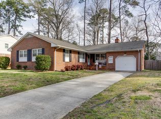 136 Moline Dr, Newport News, VA 23606