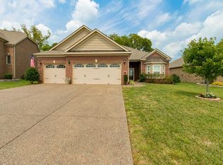 541 Cloverhill Ln, Lebanon, TN 37090