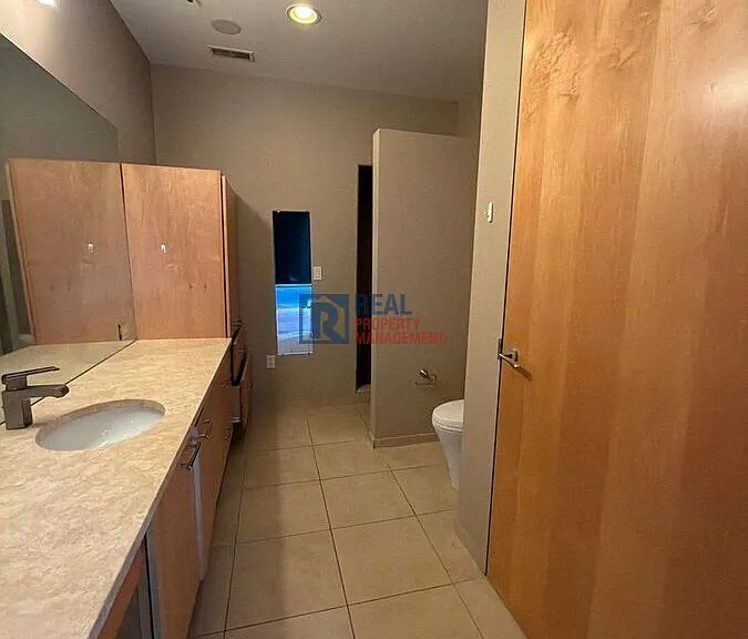 199 S 5th St #306 — Photo 29