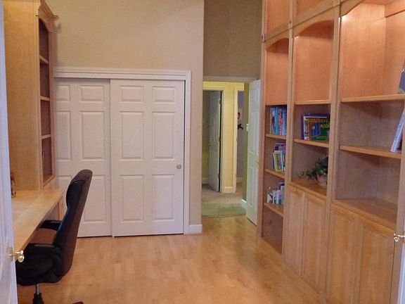 5th image of 18313 Solano Ct