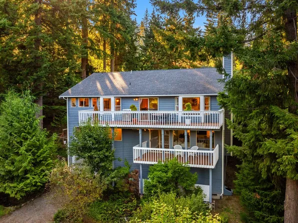 10 Bogey Ln, Bellingham, WA 98229