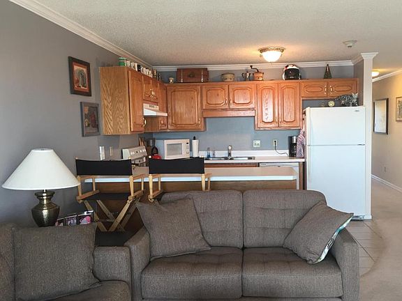 5th image of 5539 Soundside Dr #11