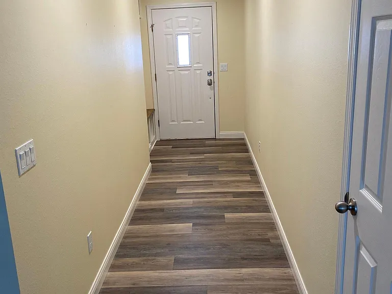 446 Columbine St — Photo 11