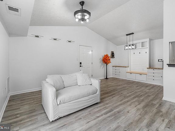 5th image of 8608 Shadwell Dr Unit 45