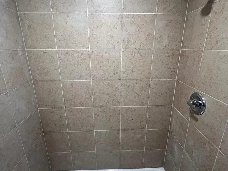 3704 W Belvedere Ave — Photo 8