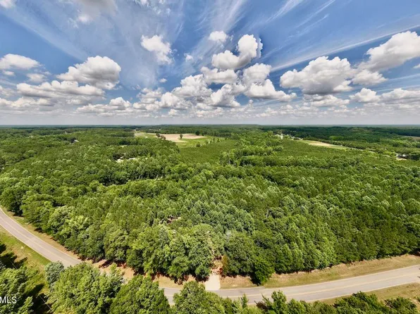 11 Peachtree Hills Rd #11, Spring Hope, NC 27882