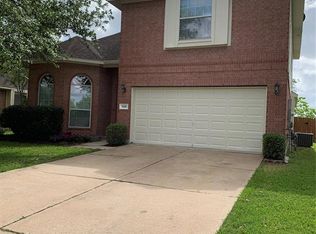 3016 Meadow Bay Dr, Dickinson, TX 77539