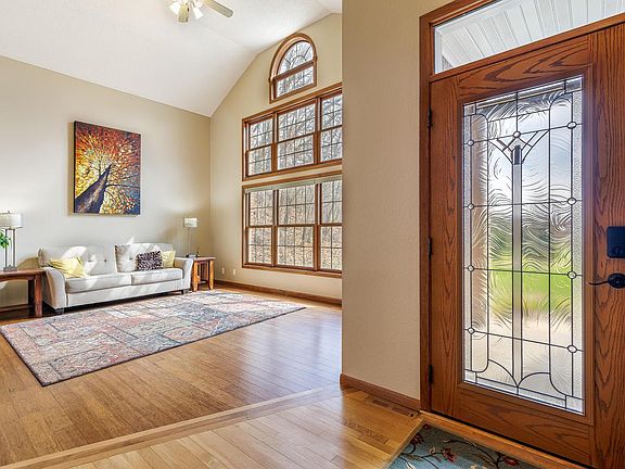 3rd image of 14812 Hibiscus ROAD
