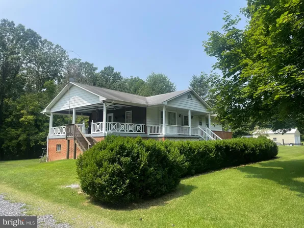 112 N River Dr, Woodstock, VA 22664