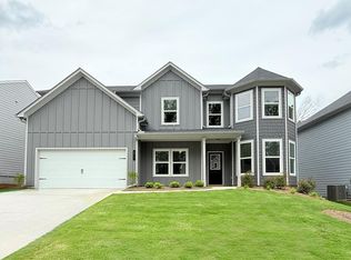 377 Fox Creek Dr, Braselton, GA 30517