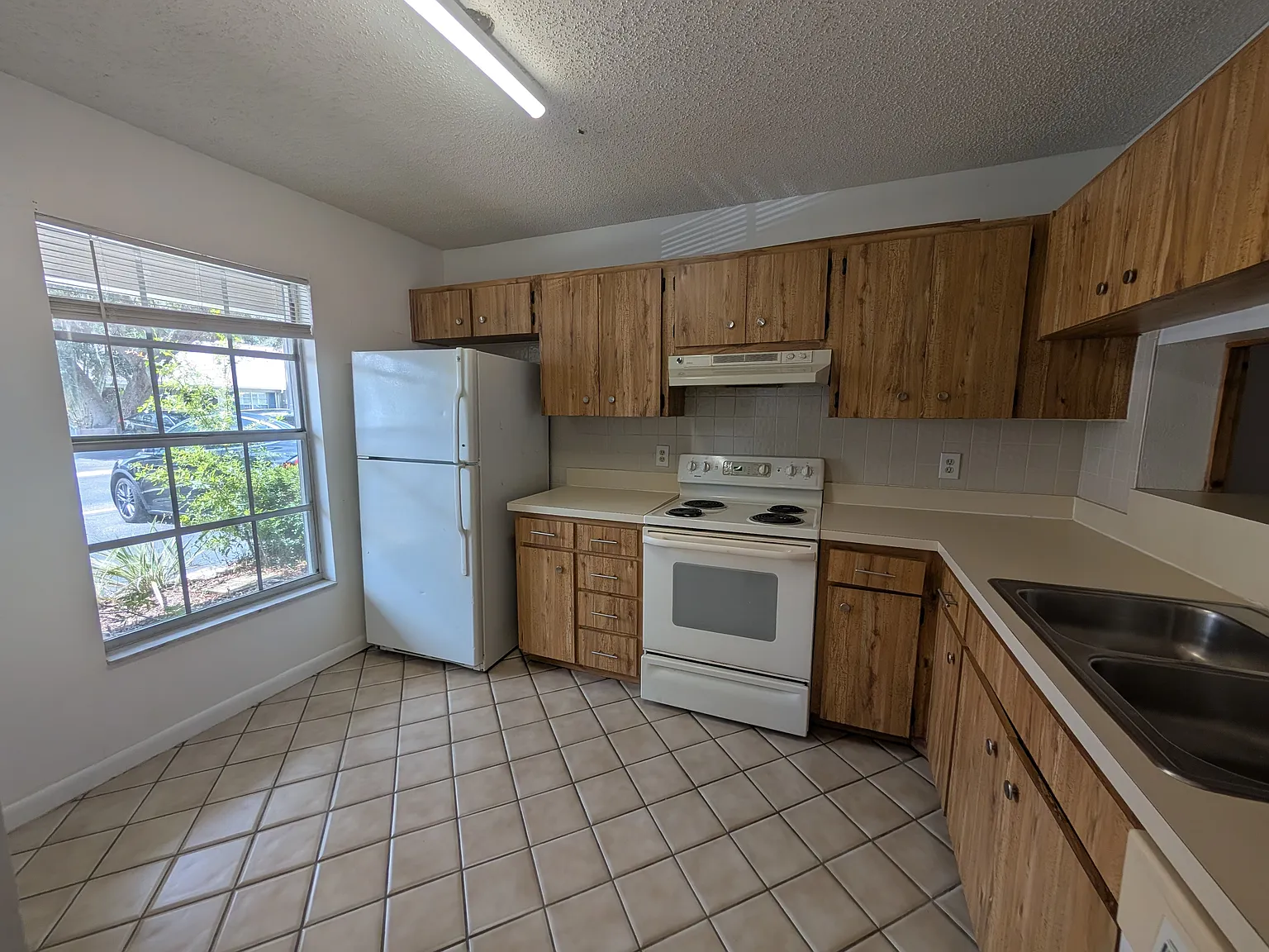 2/2 Villa in Safety Harbor — Photo 2