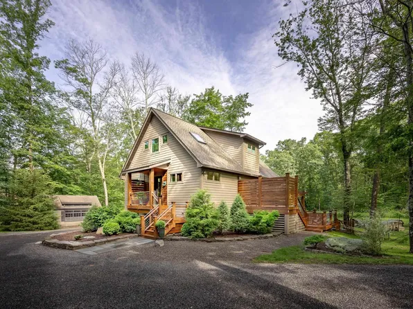 27 Autumn Knoll, New Paltz, NY 12525