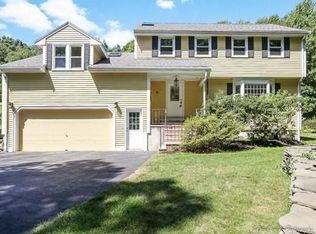 164 Mill Rd, North Andover, MA 01845