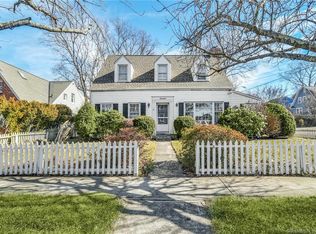 16 Whittaker St, Stamford, CT 06902