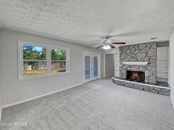 3rd image of 4840 SCOTCH PINE Court