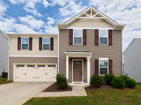 320 Maplestead Farms Ct, Greenville, SC 29617