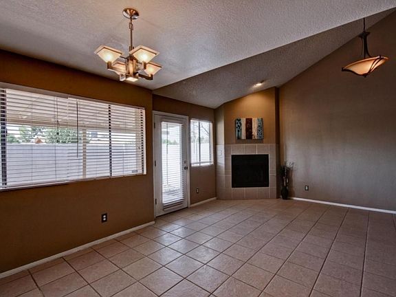 5th image of 10235 N 31st St Unit 24