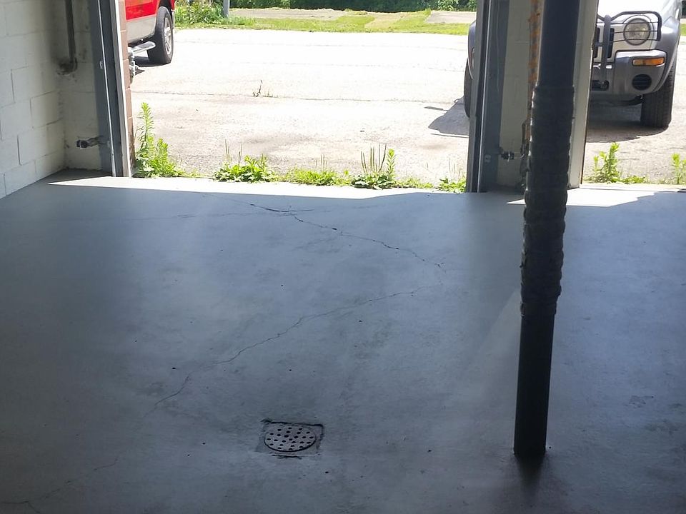 2nd image of 136 Route 837 APT 1