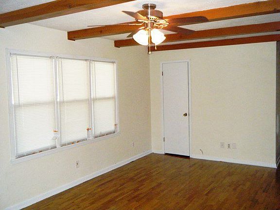 2nd image of 619 E 24th St