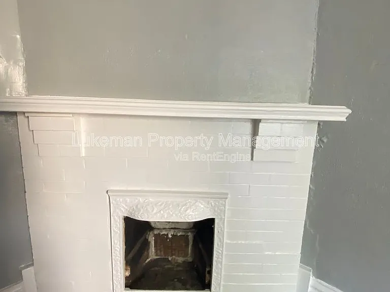 420 Pearl St #9 — Photo 5