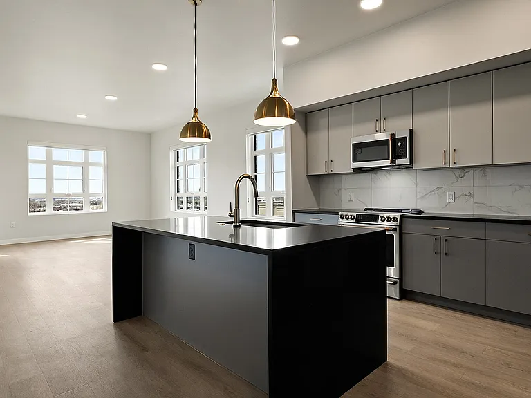 Jade | Kitchen