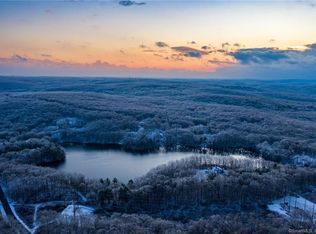 153 Silver Springs Dr, Higganum, CT 06441