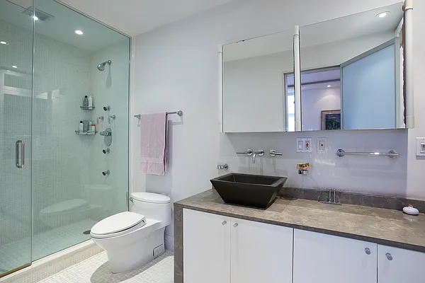 Sold by Corcoran | media 19