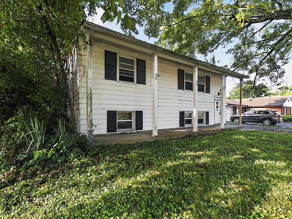 4th image of 2743 Springdale Rd