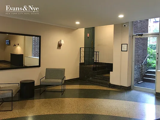 Sold by Evans Nye, Inc | media 17