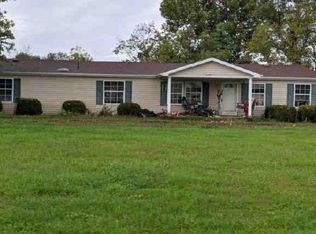 3471 New Hope Rd, Bedford, KY 40006