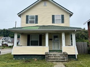 3302 3rd Ave, Huntington, WV 25702