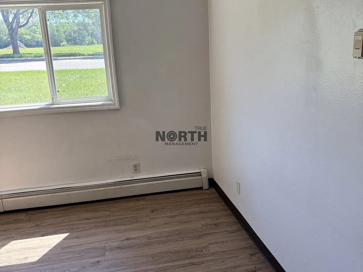 1420 Jefferson St — Photo 4