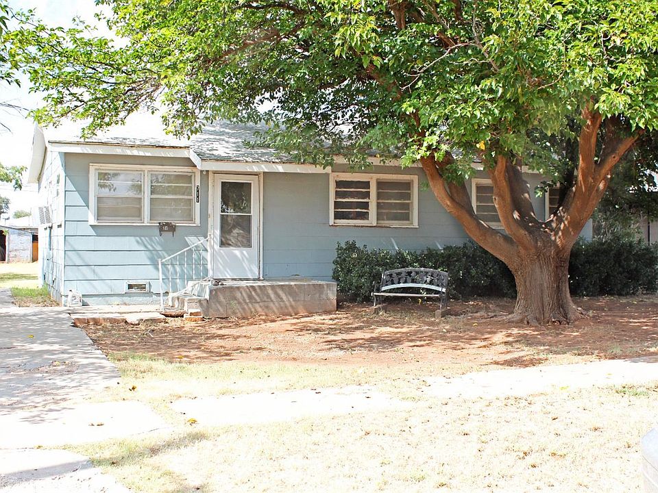 1st image of 711 E Magnolia Ave