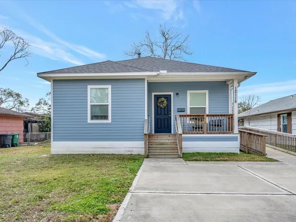 12118 Dumas St, Houston, TX 77034