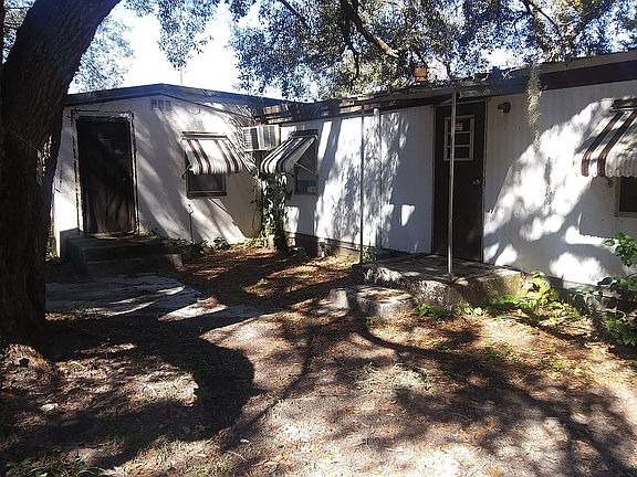 4th image of 9602 New York Ave