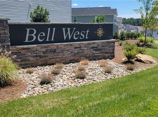 746 Mallards Down Ln, Kernersville, NC 27284