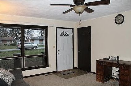 4th image of 5011 Autumn Ln
