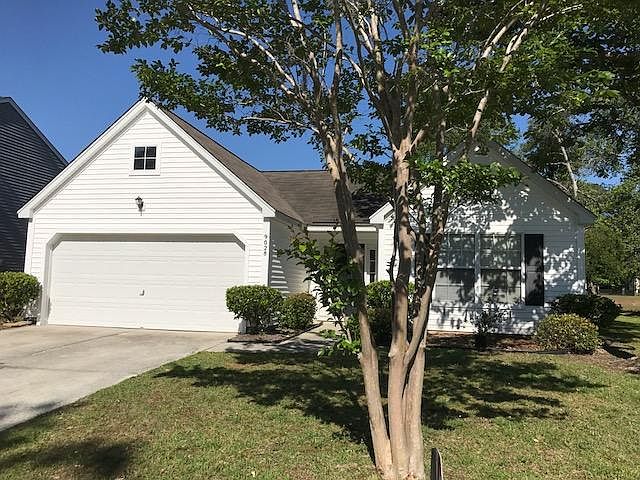 1st image of 9028 Greenbriar Dr