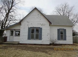 306 N 169th Hwy, Gower, MO 64454