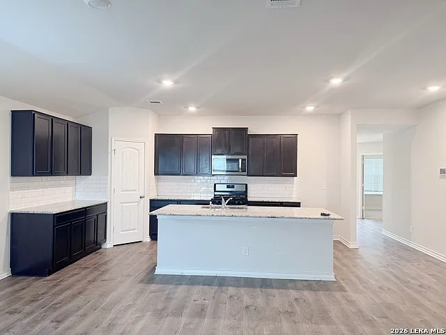 6514 Encore Oaks — Photo 5