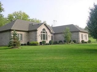 1588 Fox Trl, Bellbrook, OH 45305