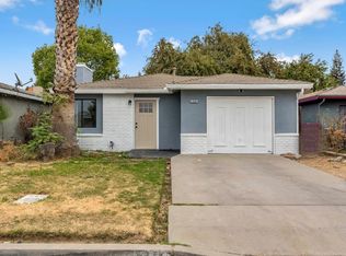 4384 N Brix Ave, Fresno, CA 93722