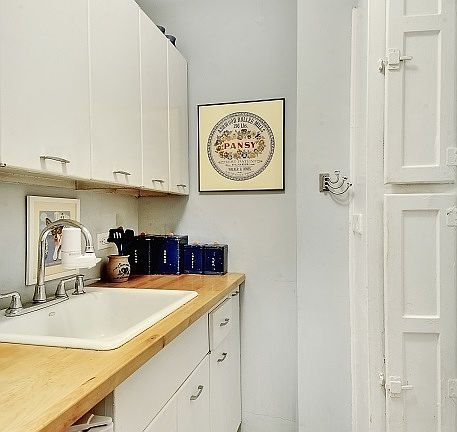 4th image of 10 Park Ave #4S