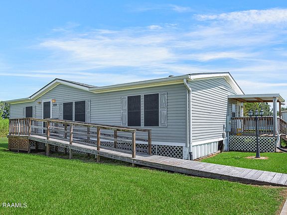 3rd image of 1038 Gaston Dr