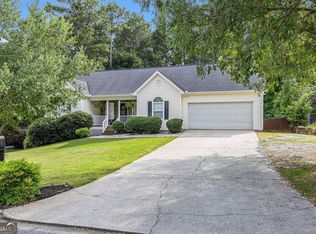 2935 Emerald Springs Dr, Lawrenceville, GA 30045